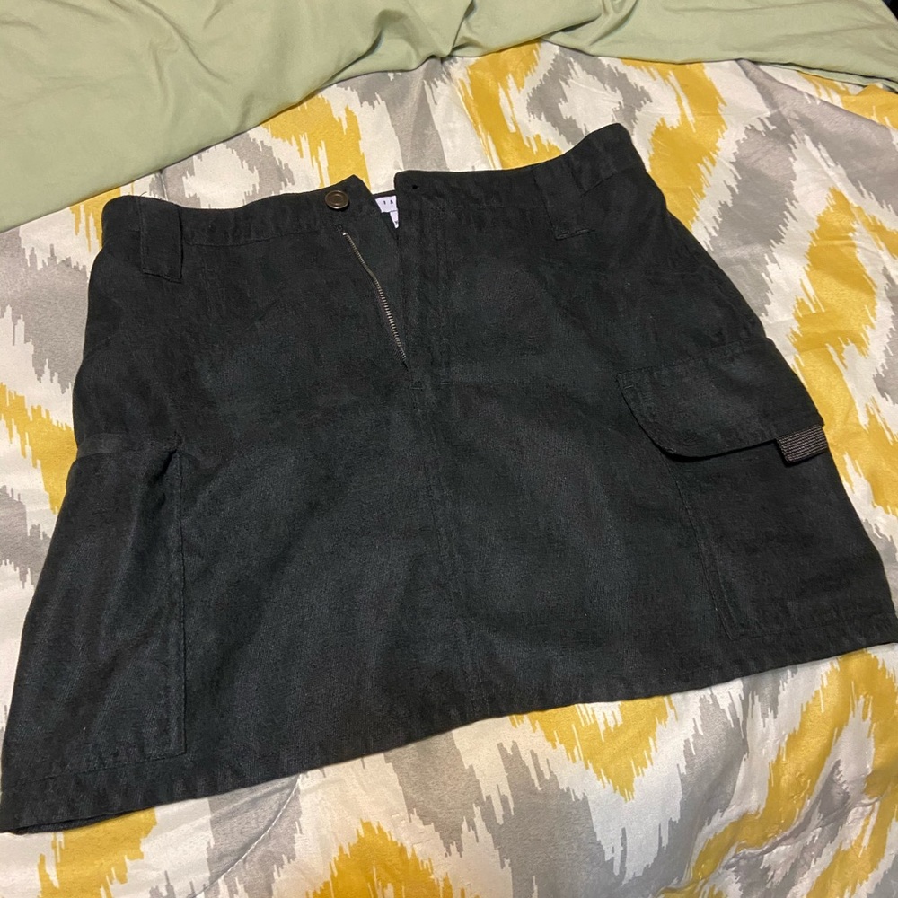 Black Skirt